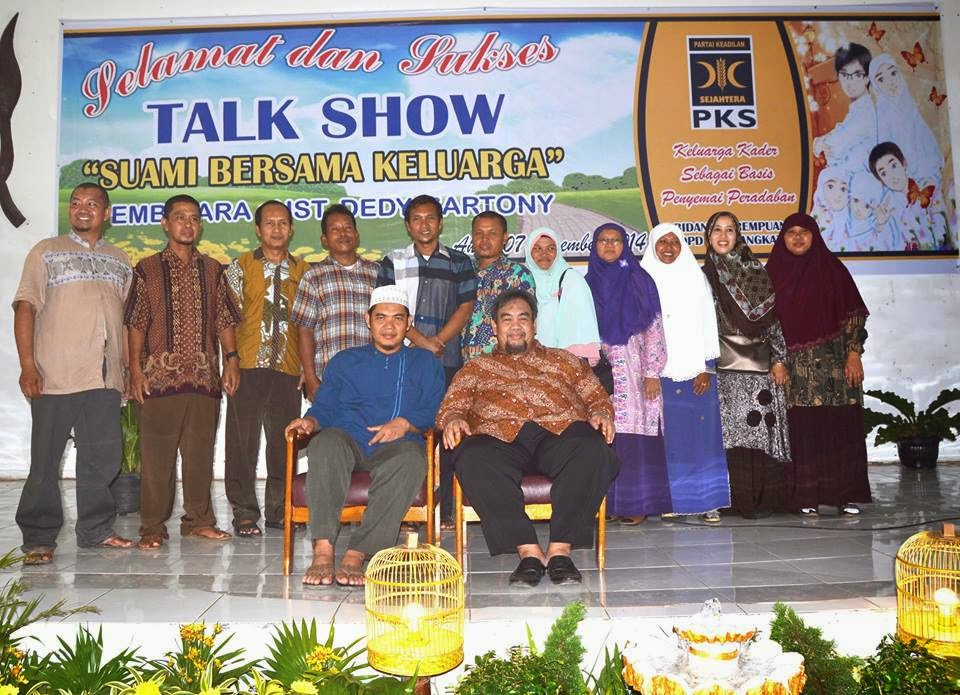 Kuatkan Keluarga Kader, PKS Langkat Gelar Talk Show “Suami Bersama Keluarga”